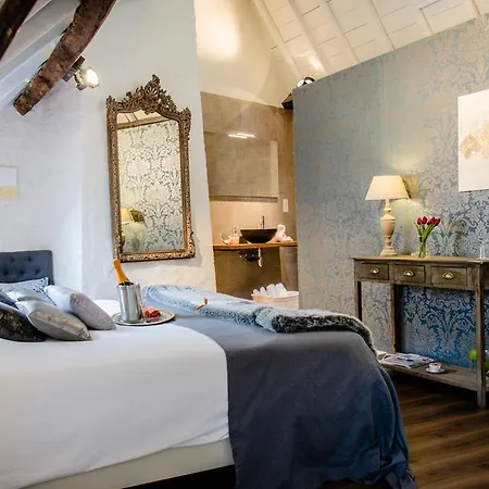 ザ ホワイト クイーン B＆b ベッド・アンド・ブレックファスト
